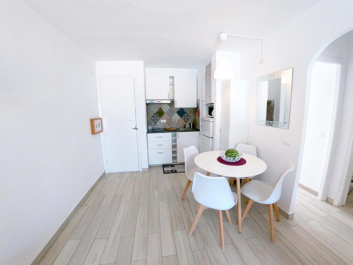Apartamento 234 Sol Islas Arenal Den Castell Appartement Arenal d'en Castell Buitenkant foto